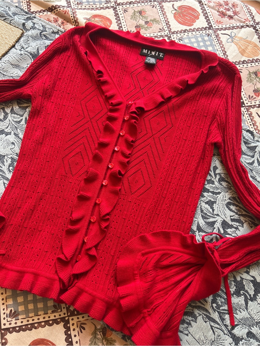 Vintage Y2K Red Ruffle detail button down sweater Sz. Medium